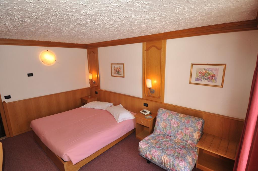 Hotel Intermonti Livigno Dış mekan fotoğraf