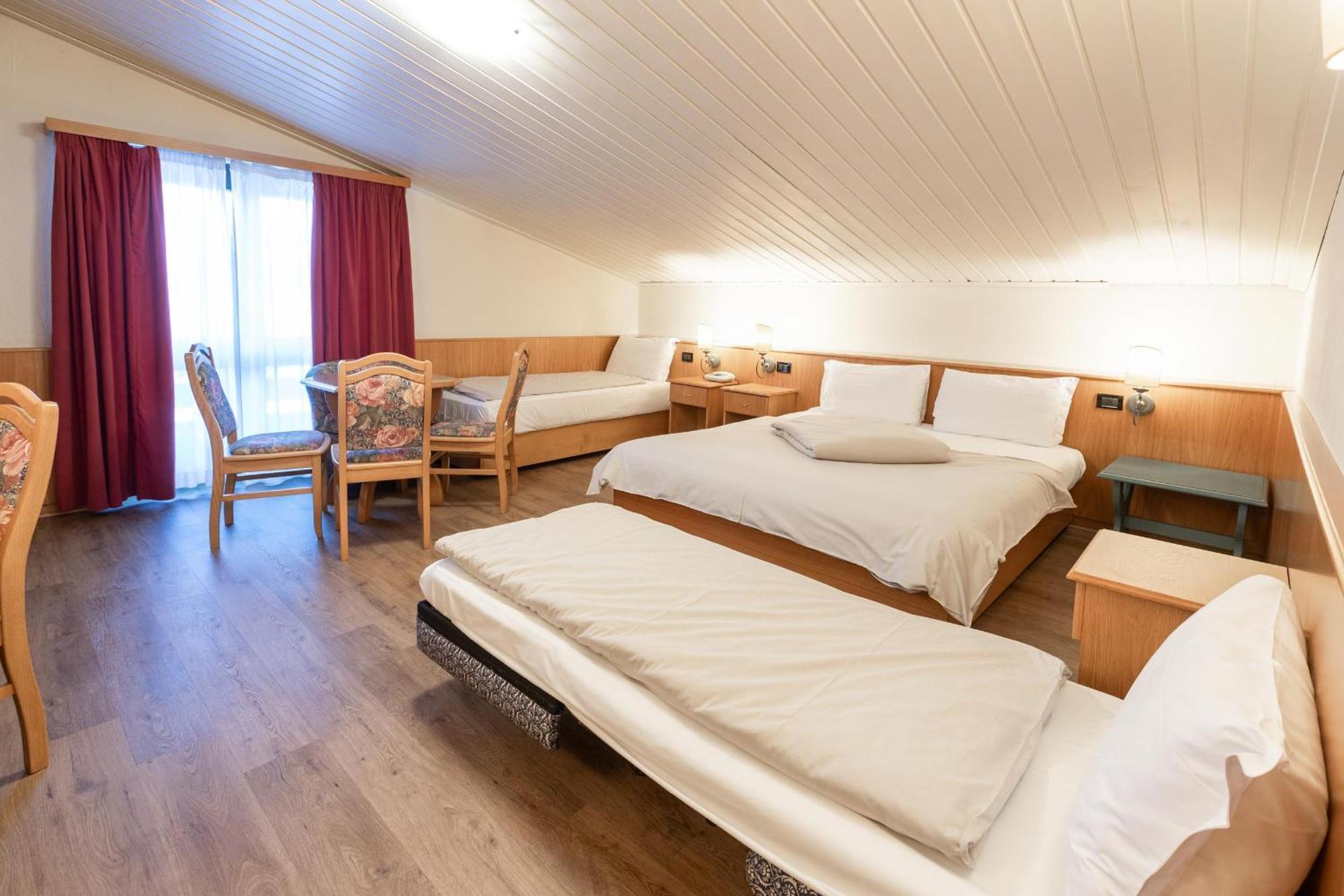 Hotel Intermonti Livigno Oda fotoğraf